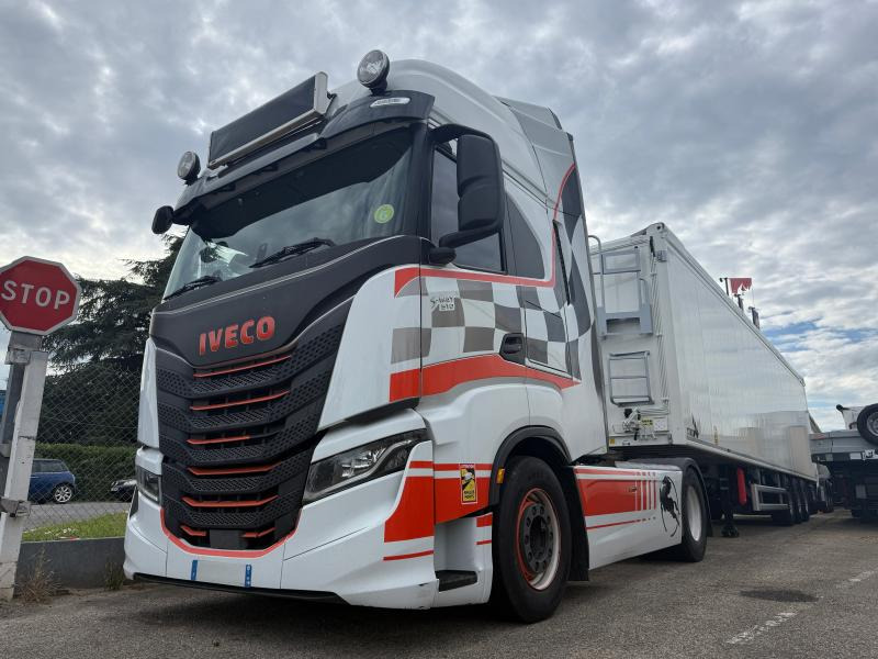Iveco S-WAY 510 - Tracteur routier: photos 1 Iveco S-WAY 510 - Tracteur routier: photos 1
