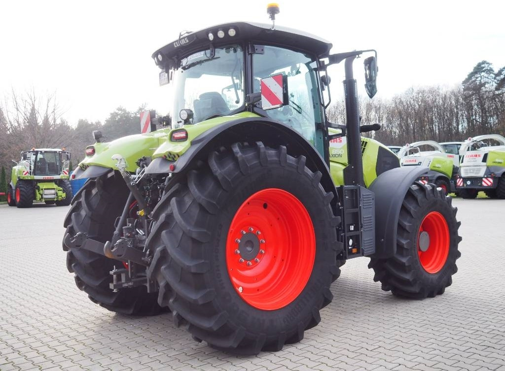 Claas Axion 850 CEBIS - Tracteur agricole: photos 3 Claas Axion 850 CEBIS - Tracteur agricole: photos 3