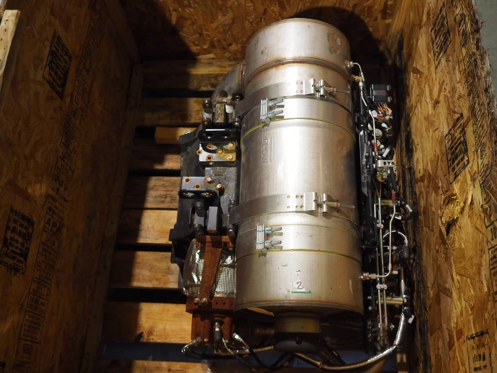 Claas Cat C9.3 Module AR-Clean Emission DPF - Accessoire de matériels de récolte: photos 4 Claas Cat C9.3 Module AR-Clean Emission DPF - Accessoire de matériels de récolte: photos 4