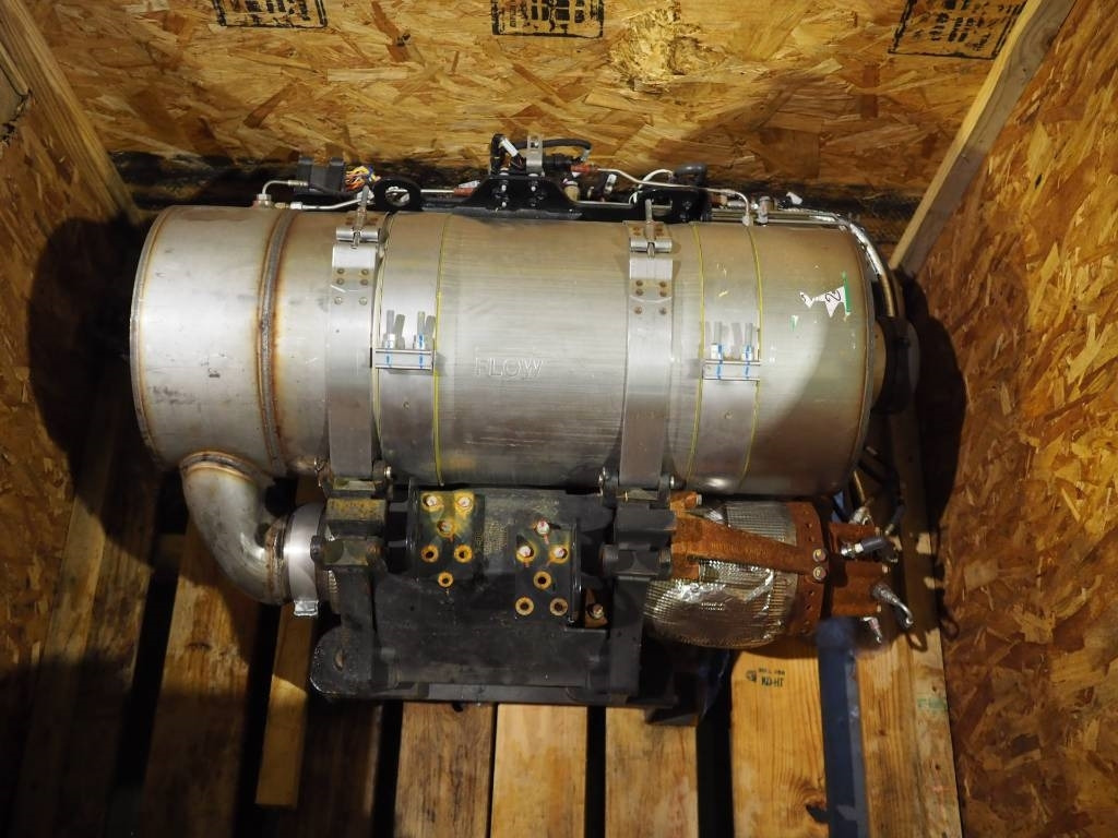 Claas Cat C9.3 Module AR-Clean Emission DPF - Accessoire de matériels de récolte: photos 3 Claas Cat C9.3 Module AR-Clean Emission DPF - Accessoire de matériels de récolte: photos 3