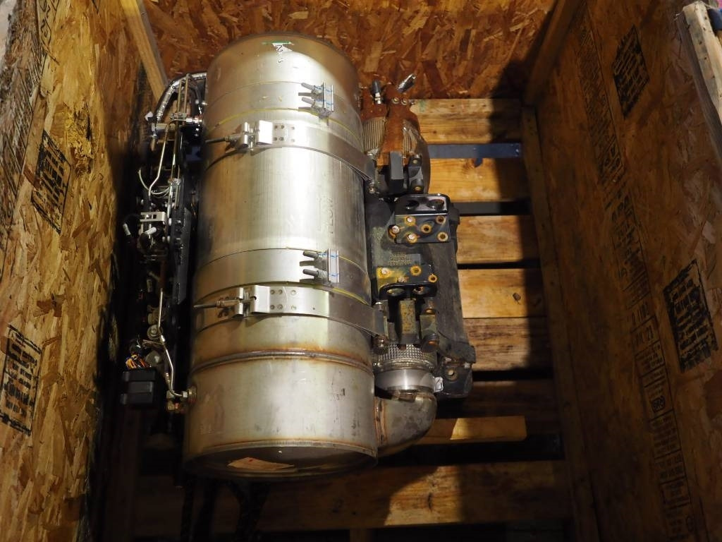 Claas Cat C9.3 Module AR-Clean Emission DPF - Accessoire de matériels de récolte: photos 2 Claas Cat C9.3 Module AR-Clean Emission DPF - Accessoire de matériels de récolte: photos 2