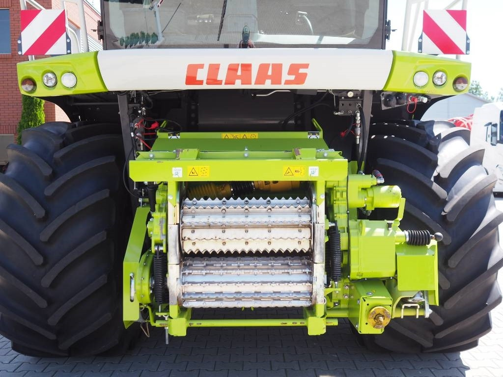 Claas Jaguar 860 4WD - Ensileuse: photos 5 Claas Jaguar 860 4WD - Ensileuse: photos 5
