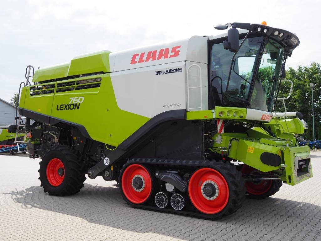 Claas Lexion 760TT + V930 - Moissonneuse-batteuse: photos 3 Claas Lexion 760TT + V930 - Moissonneuse-batteuse: photos 3