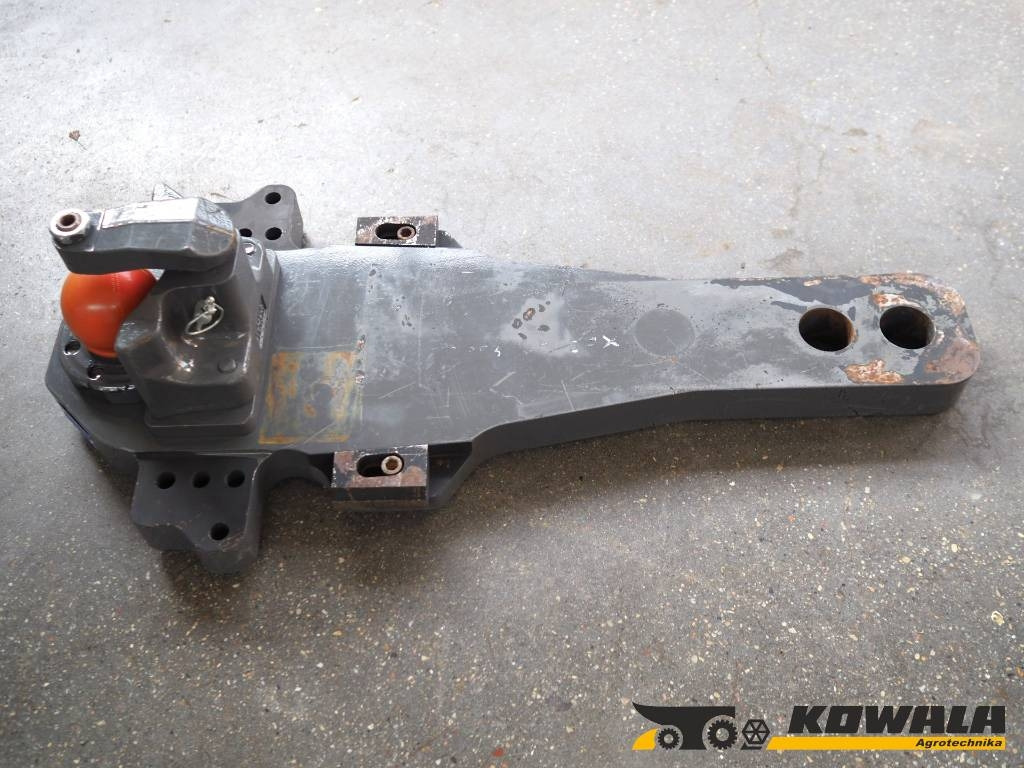 Claas Xerion - bumper hitch K80 - Carrosserie et extérieur pour Machine agricole: photos 1 Claas Xerion - bumper hitch K80 - Carrosserie et extérieur pour Machine agricole: photos 1