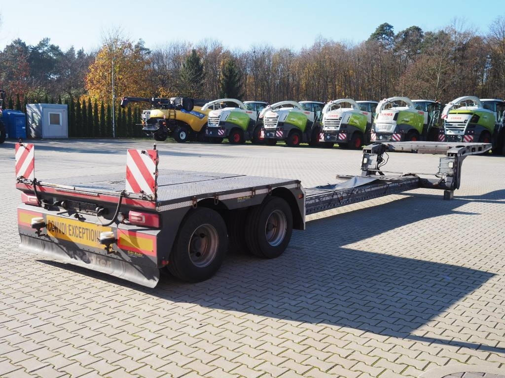 Recker SANR-38 - Semi-remorque surbaissé: photos 4 Recker SANR-38 - Semi-remorque surbaissé: photos 4