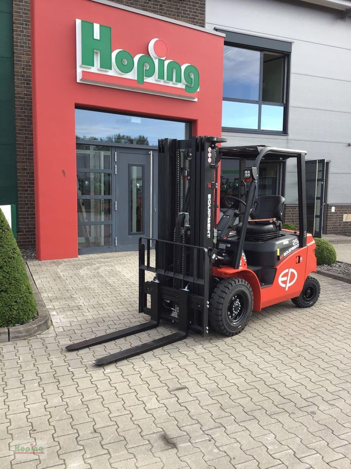 EP Equipment EFL253 - Chariot élévateur électrique: photos 2 EP Equipment EFL253 - Chariot élévateur électrique: photos 2