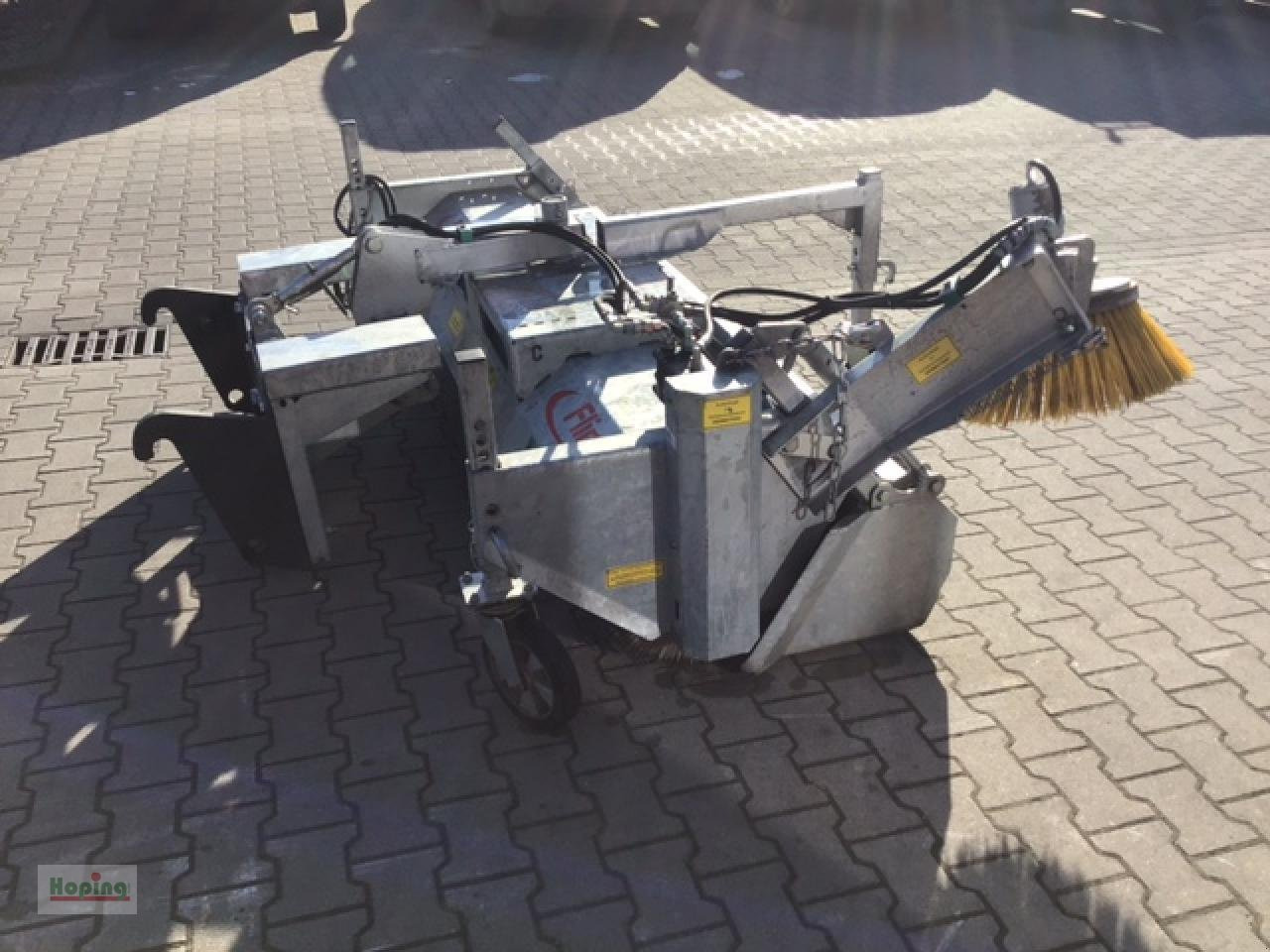 Fliegl 2300mm/Atlas SW - Brosse: photos 4 Fliegl 2300mm/Atlas SW - Brosse: photos 4