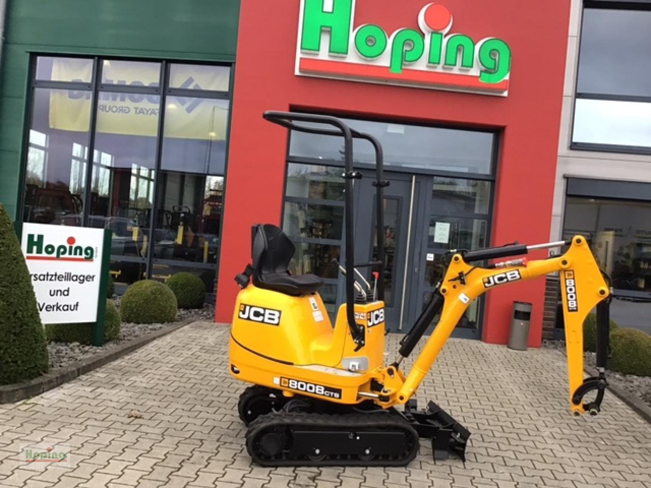 JCB 8008 CTS - Mini pelle: photos 1 JCB 8008 CTS - Mini pelle: photos 1