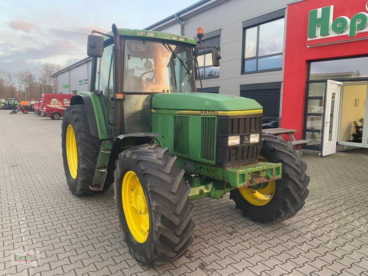 John Deere 6600 - Tracteur agricole: photos 2 John Deere 6600 - Tracteur agricole: photos 2
