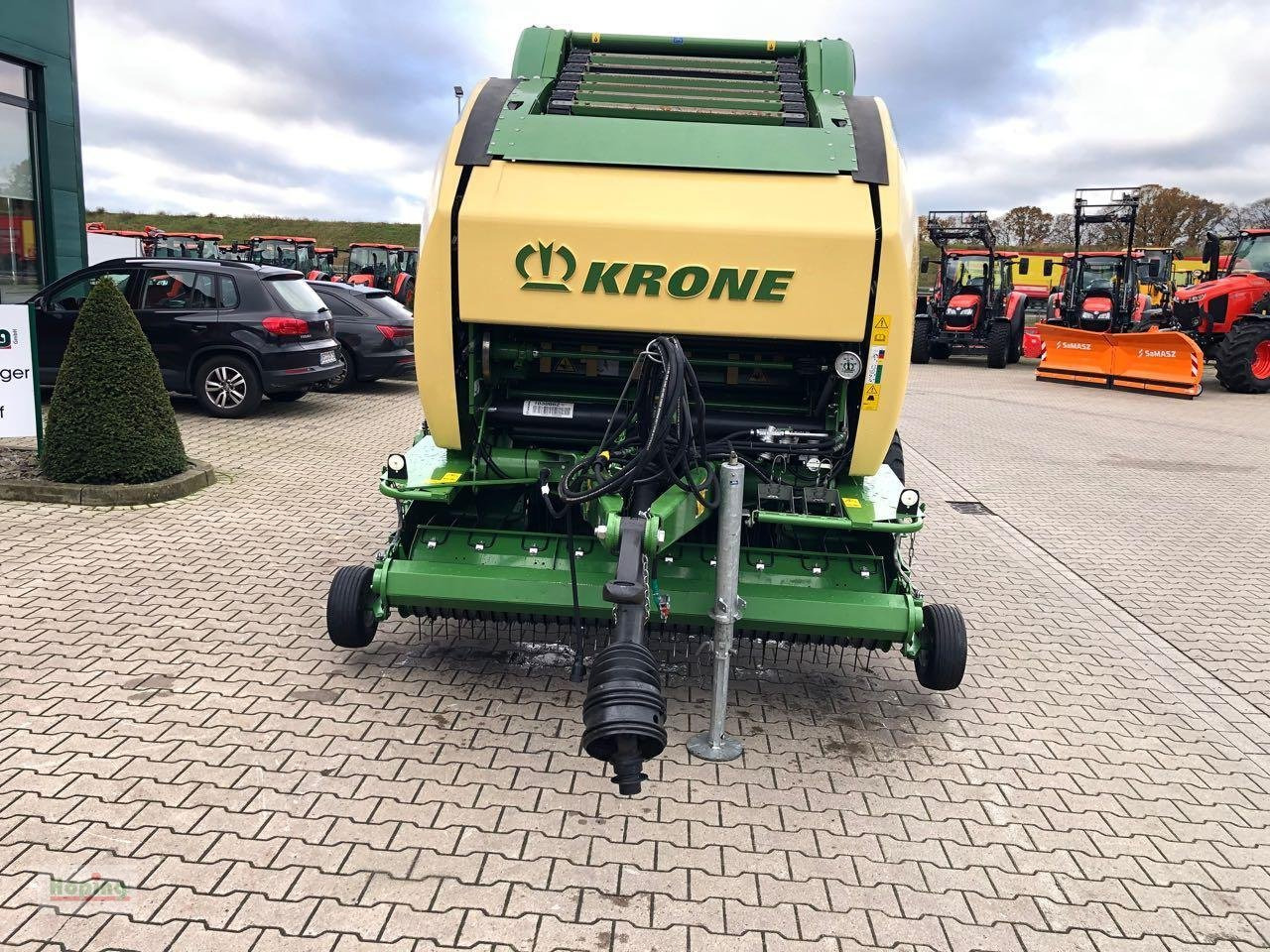 Krone Comprima V 150 XC - Presse à balles rondes: photos 2 Krone Comprima V 150 XC - Presse à balles rondes: photos 2