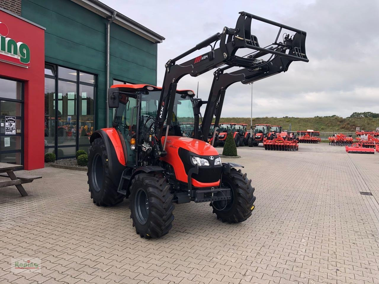 Kubota M4073 Cab - Tracteur agricole: photos 2 Kubota M4073 Cab - Tracteur agricole: photos 2