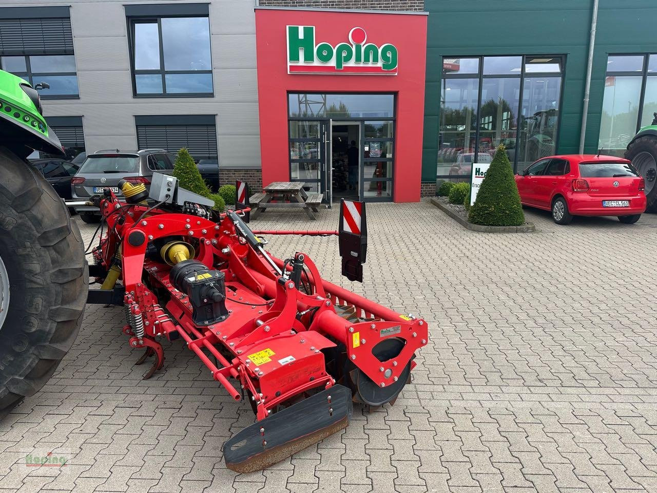 Kubota Rotage 4050F Zahnpackerwalze - Herse rotative: photos 1 Kubota Rotage 4050F Zahnpackerwalze - Herse rotative: photos 1