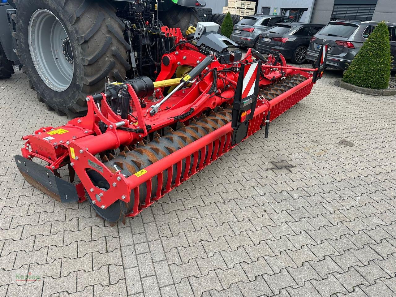 Kubota Rotage 4050F Zahnpackerwalze - Herse rotative: photos 3 Kubota Rotage 4050F Zahnpackerwalze - Herse rotative: photos 3