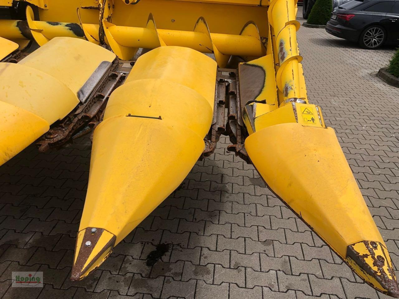 New Holland MF875W - Cueilleur de maïs: photos 4 New Holland MF875W - Cueilleur de maïs: photos 4