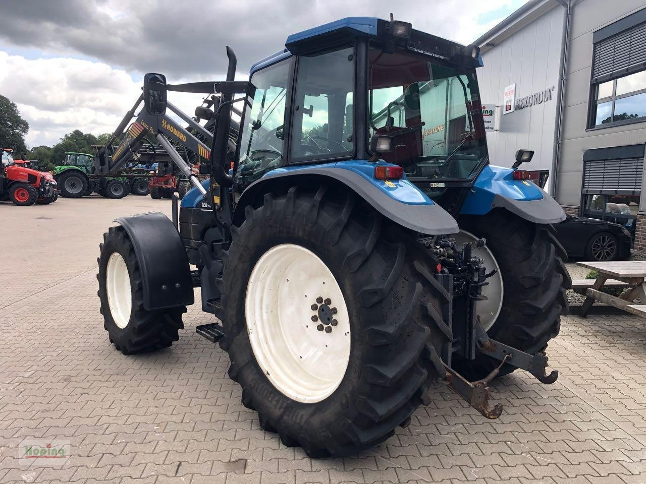 Tracteur agricole New Holland TSA 115: photos 10