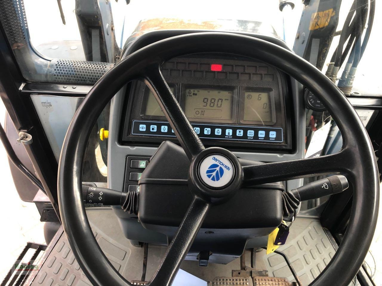 Tracteur agricole New Holland TSA 115: photos 18
