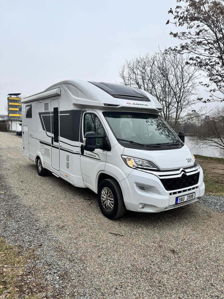 Adria Matrix M 670 SL - Camping-car: photos 2 Adria Matrix M 670 SL - Camping-car: photos 2