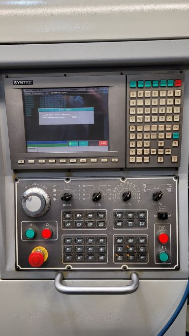 Tornio a controllo numerico Chiah Chyun-Müller KBS-2532M - Machine à métaux: photos 5 Tornio a controllo numerico Chiah Chyun-Müller KBS-2532M - Machine à métaux: photos 5