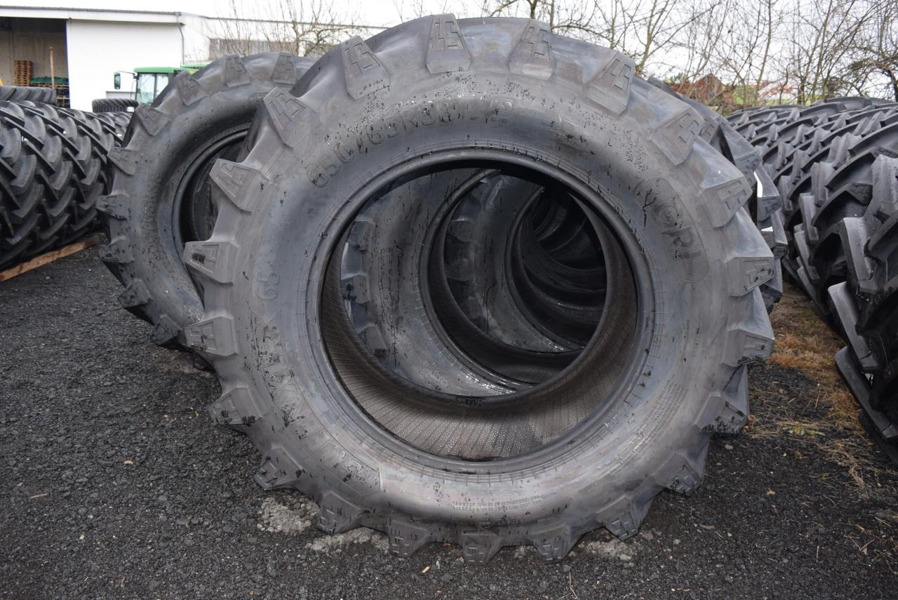 650/65R38 *GRI* - Pneu: photos 2 650/65R38 *GRI* - Pneu: photos 2