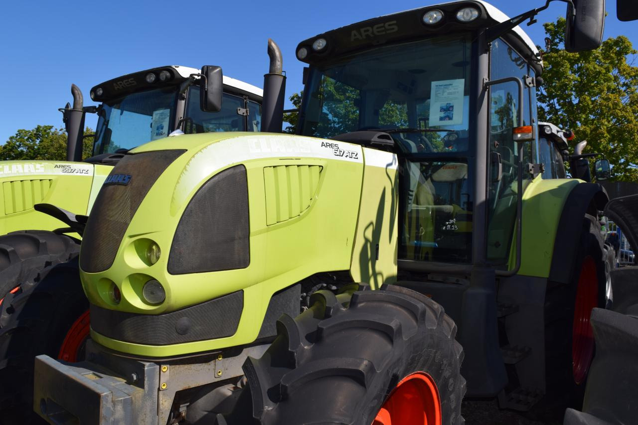 CLAAS Ares 617 ATZ - Tracteur agricole: photos 1 CLAAS Ares 617 ATZ - Tracteur agricole: photos 1