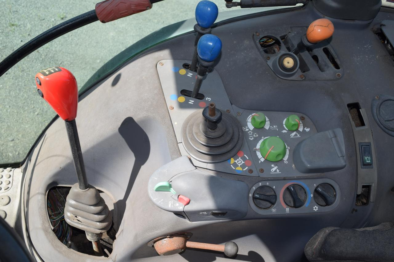 Tracteur agricole Deutz-Fahr Agrotron 90: photos 11 Tracteur agricole Deutz-Fahr Agrotron 90: photos 11