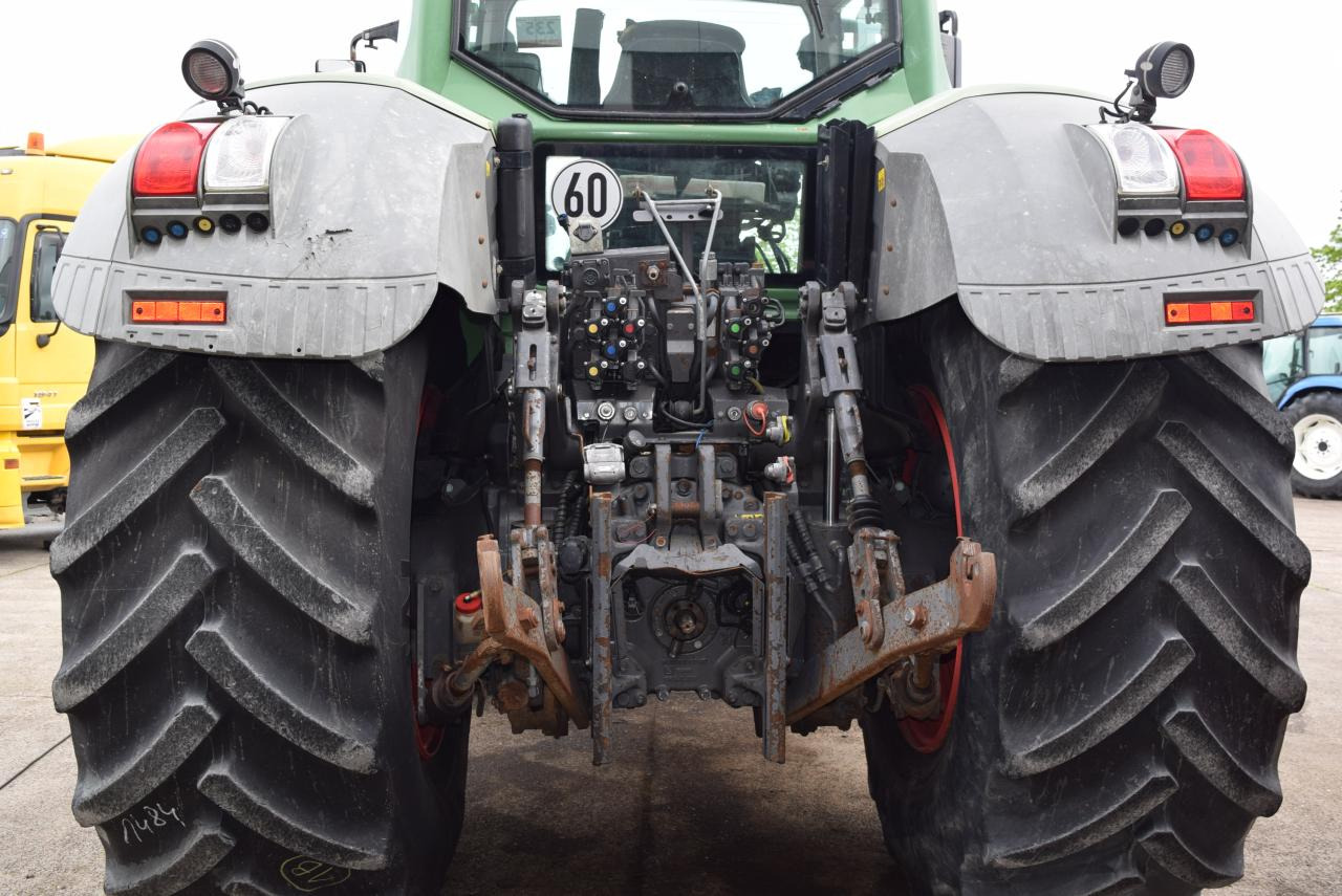 Tracteur agricole Fendt 826 Vario SCR ProfiPlus: photos 6