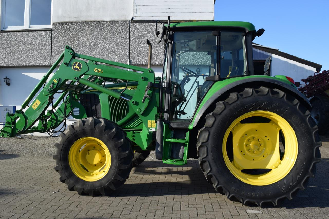 John Deere 6220 - Tracteur agricole: photos 3 John Deere 6220 - Tracteur agricole: photos 3