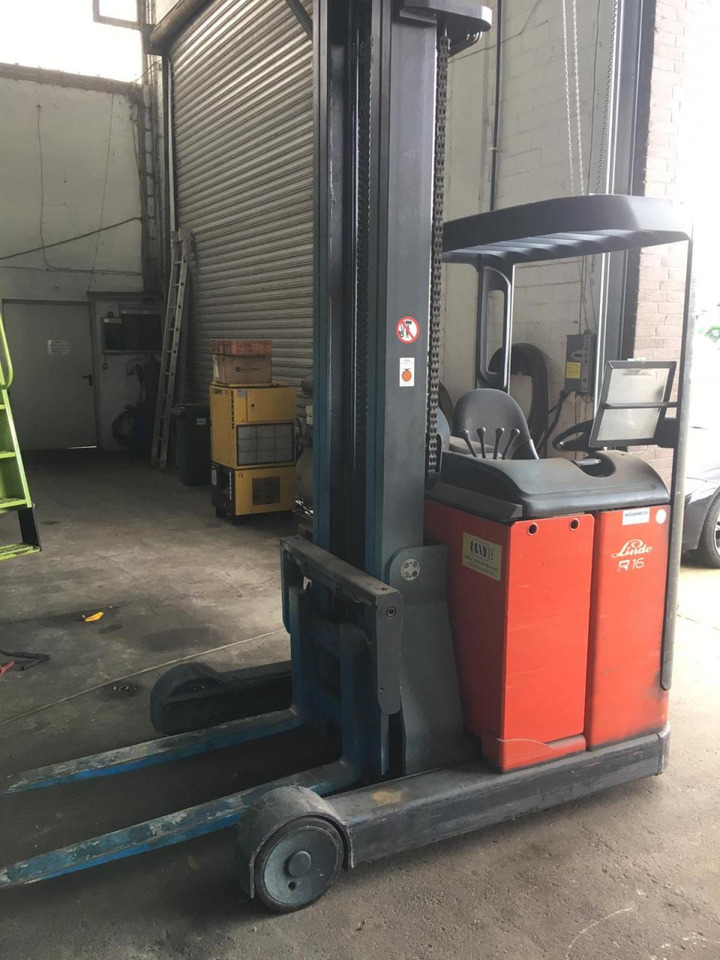 Linde R16 - Chariot élévateur: photos 1 Linde R16 - Chariot élévateur: photos 1