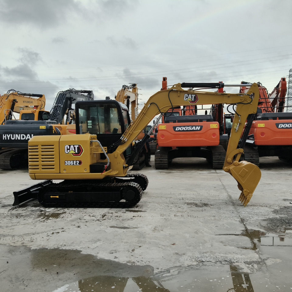CAT 306E - Mini pelle: photos 1 CAT 306E - Mini pelle: photos 1