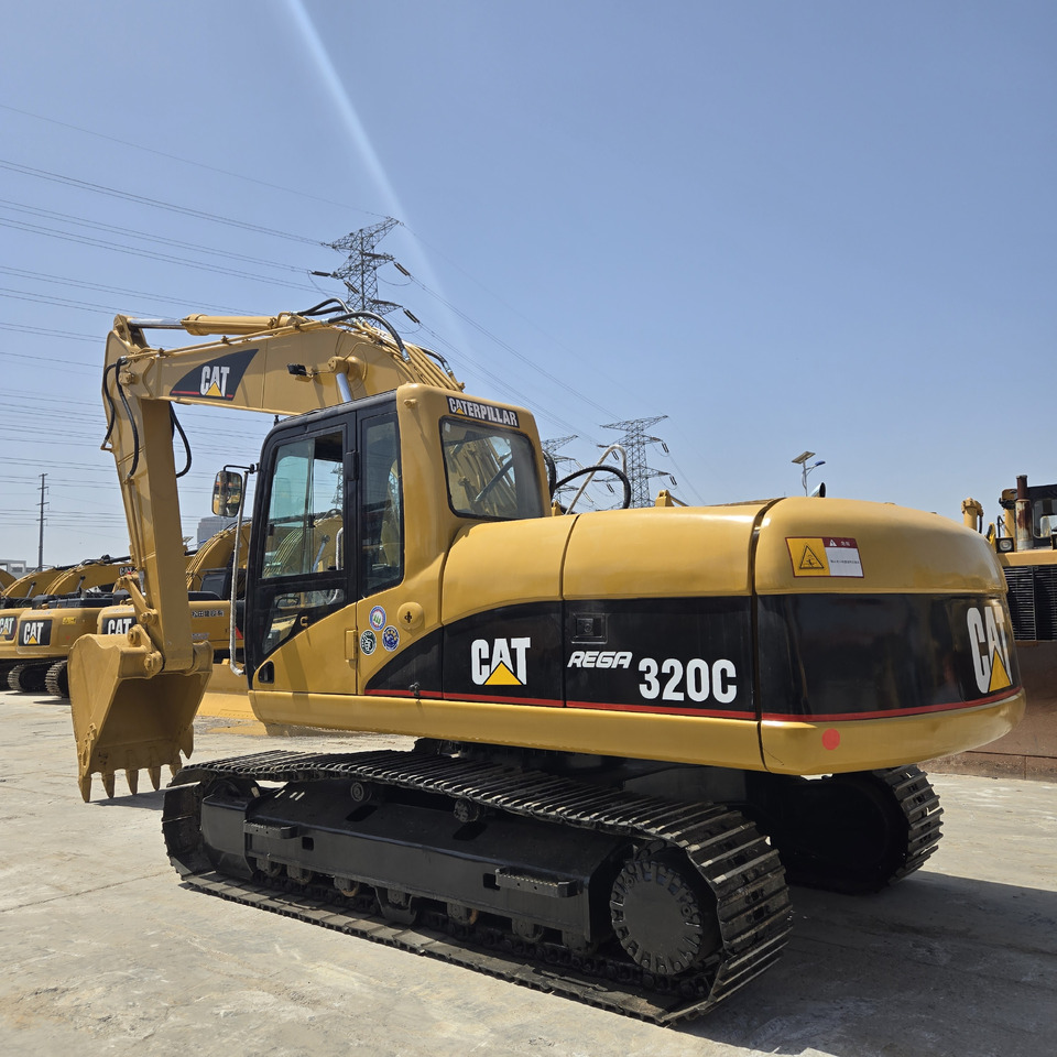 CAT 320C - Pelle sur chenille: photos 2 CAT 320C - Pelle sur chenille: photos 2