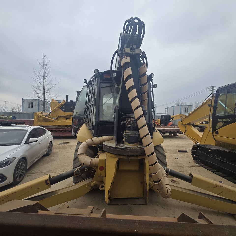 CATERPILLAR 416E Timber Loader - Chargeuse: photos 3 CATERPILLAR 416E Timber Loader - Chargeuse: photos 3