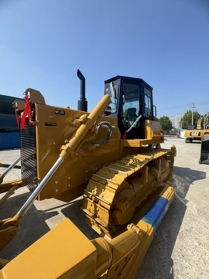 CATERPILLAR D6G - Bulldozer: photos 3 CATERPILLAR D6G - Bulldozer: photos 3