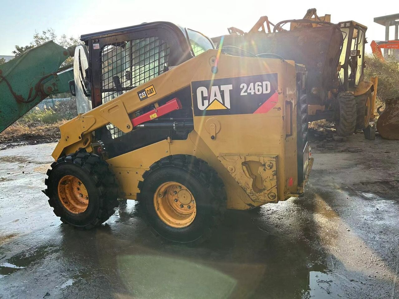 Caterpillar 246D - Mini chargeuse: photos 4 Caterpillar 246D - Mini chargeuse: photos 4