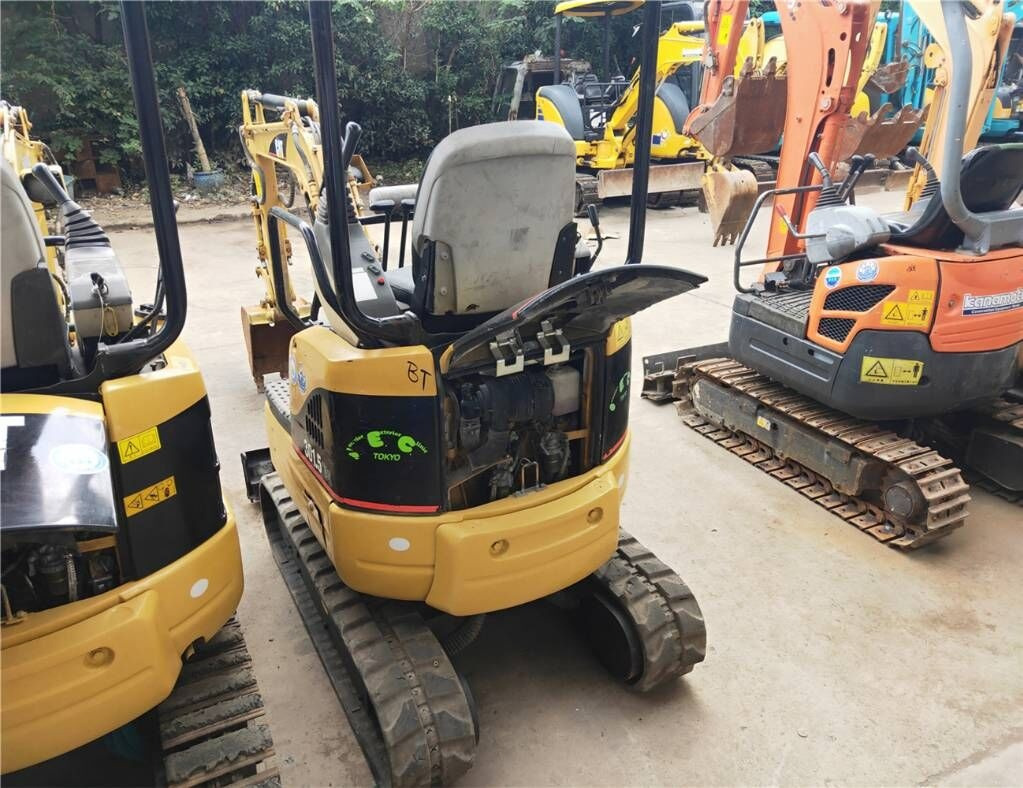 Caterpillar 301.5 CR - Mini pelle: photos 3 Caterpillar 301.5 CR - Mini pelle: photos 3