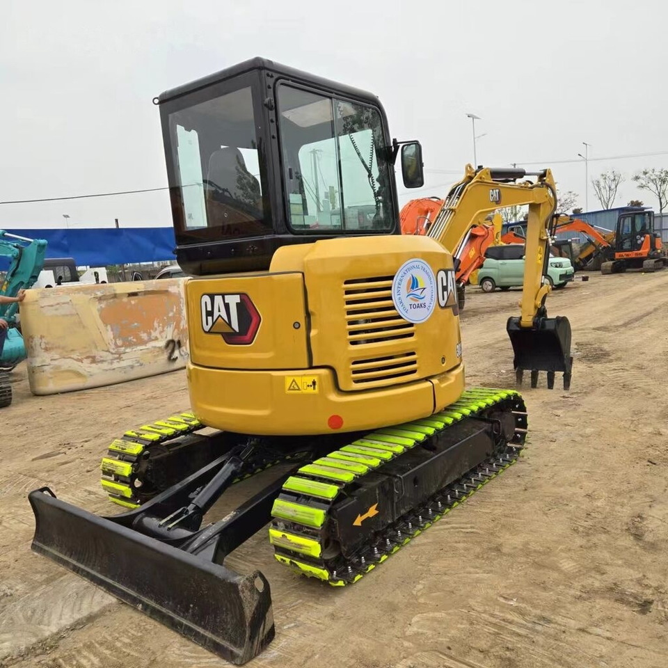 Caterpillar 303.5E2 - Mini pelle: photos 1 Caterpillar 303.5E2 - Mini pelle: photos 1