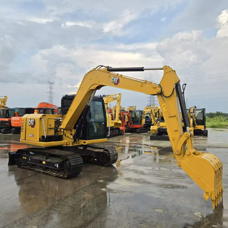 Caterpillar 307E2 - Mini pelle: photos 3 Caterpillar 307E2 - Mini pelle: photos 3