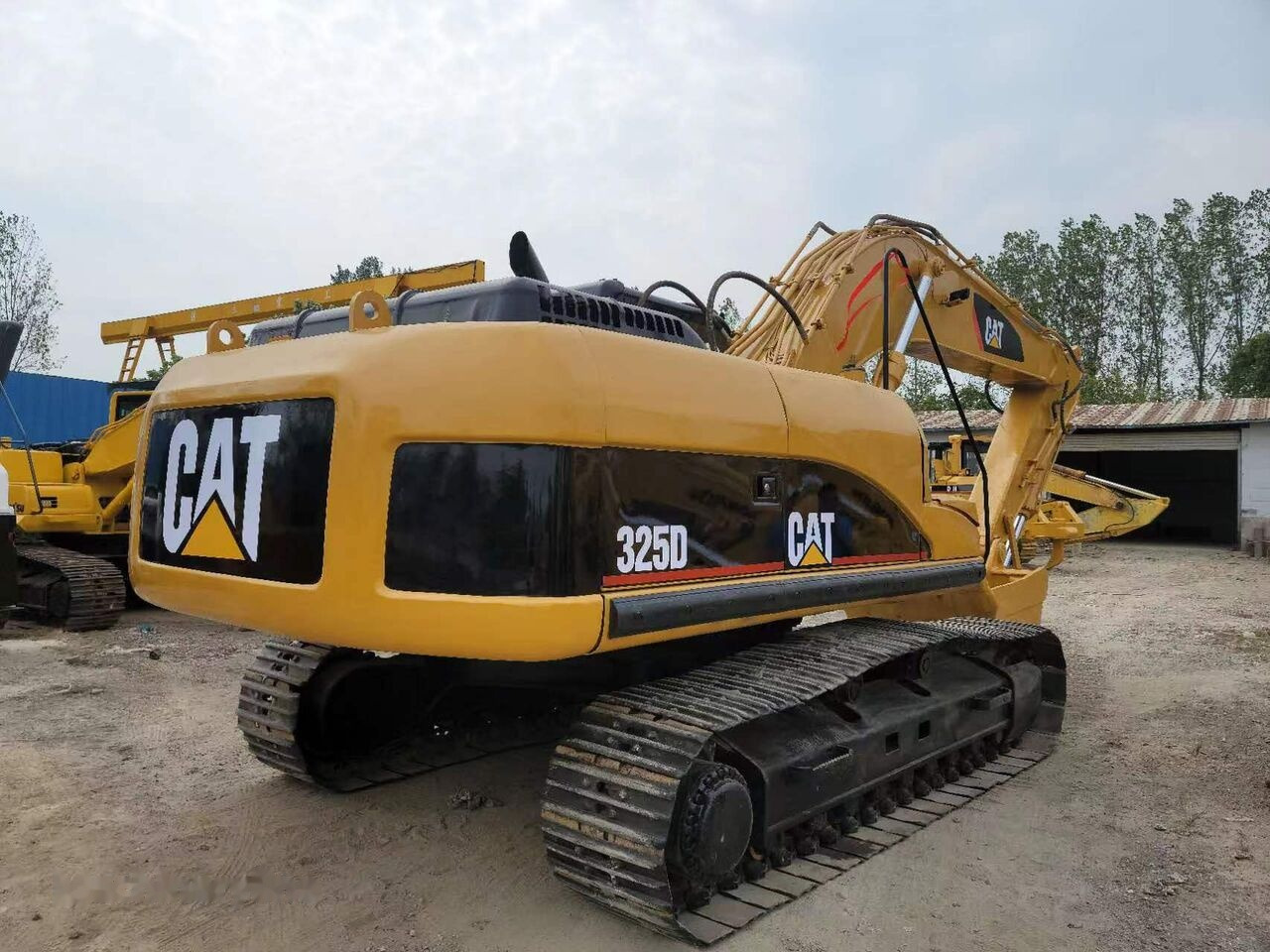 Pelle sur chenille Caterpillar 325D: photos 6