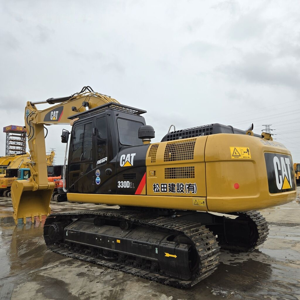 Caterpillar 330D2 - Pelle sur chenille: photos 3 Caterpillar 330D2 - Pelle sur chenille: photos 3