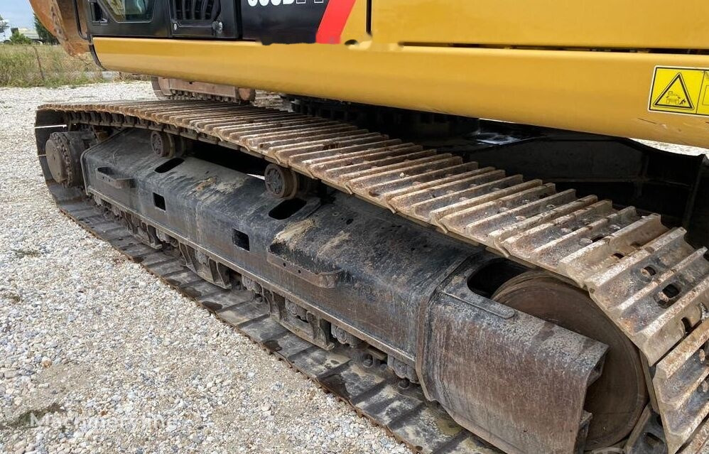 Pelle sur chenille Caterpillar 330D2L: photos 11