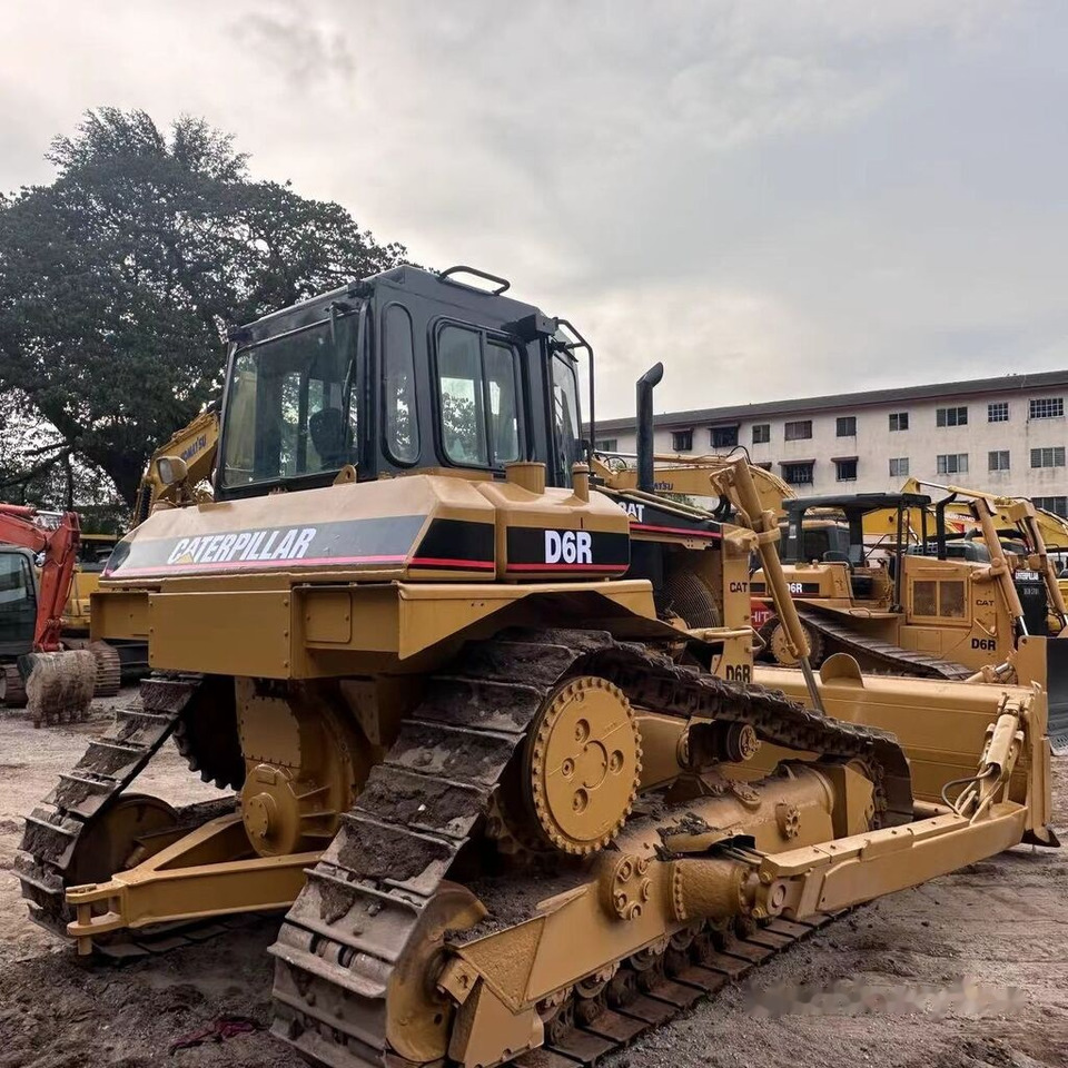 Caterpillar D 6 R - Bulldozer: photos 3 Caterpillar D 6 R - Bulldozer: photos 3