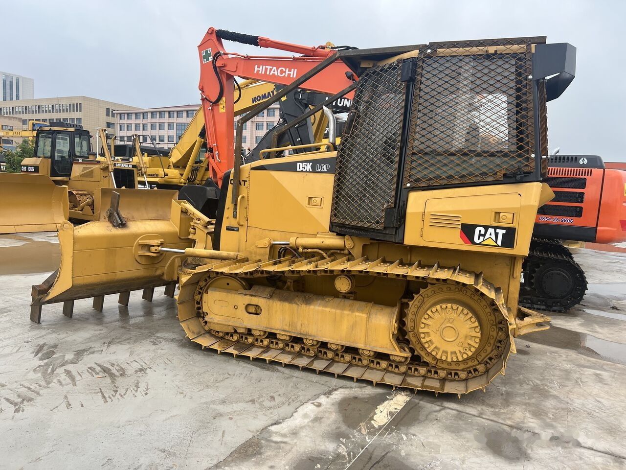 Caterpillar D5K - Bulldozer: photos 4 Caterpillar D5K - Bulldozer: photos 4