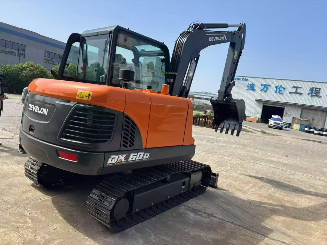 DOOSAN DX60D - Mini pelle: photos 4 DOOSAN DX60D - Mini pelle: photos 4