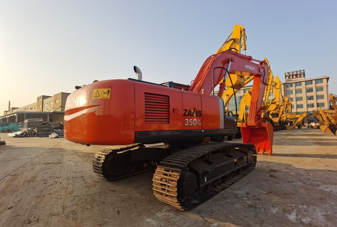 Hitachi ZX350 - Pelle sur chenille: photos 2 Hitachi ZX350 - Pelle sur chenille: photos 2