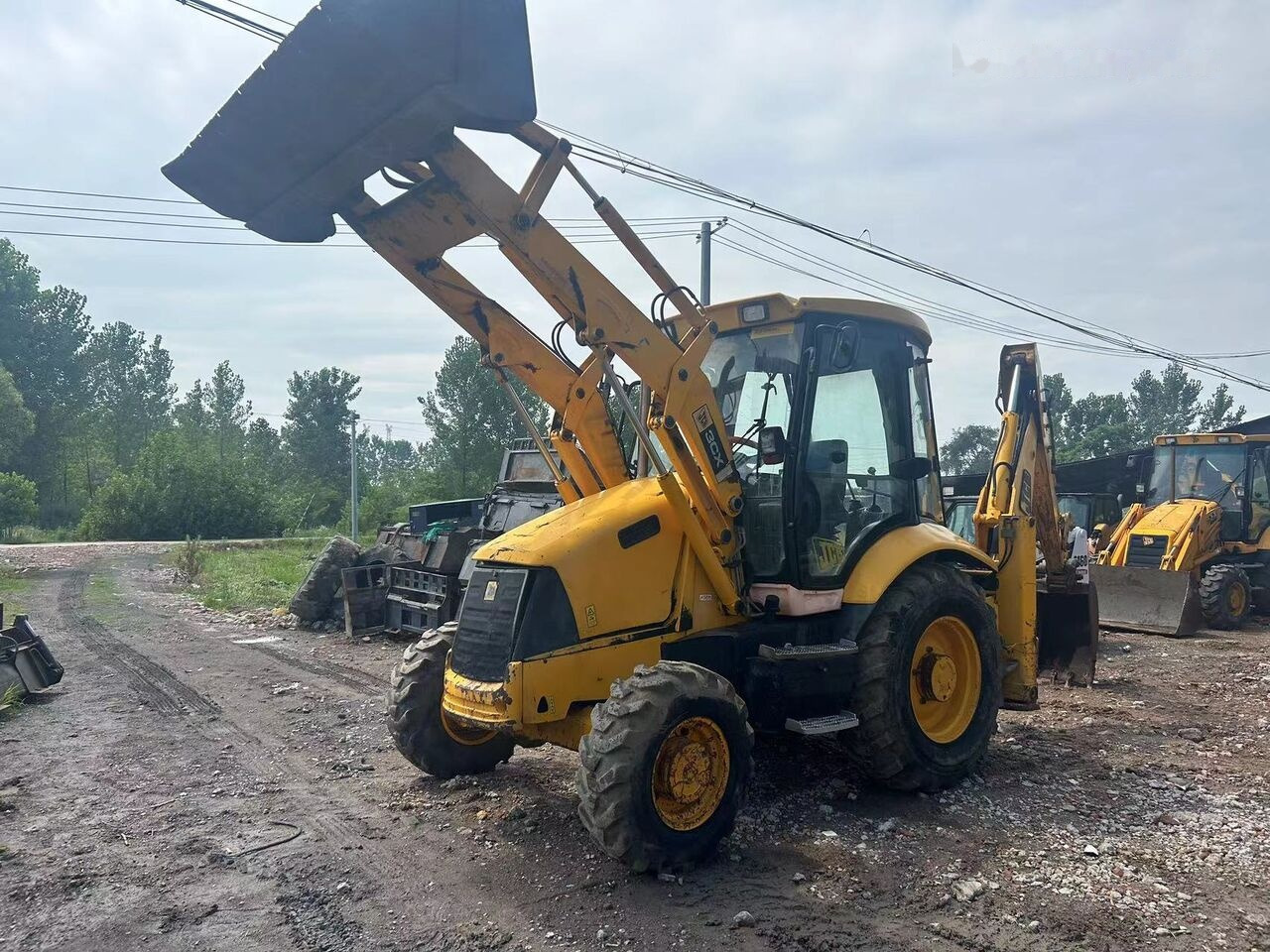 JCB 3CX - Tractopelle: photos 3 JCB 3CX - Tractopelle: photos 3