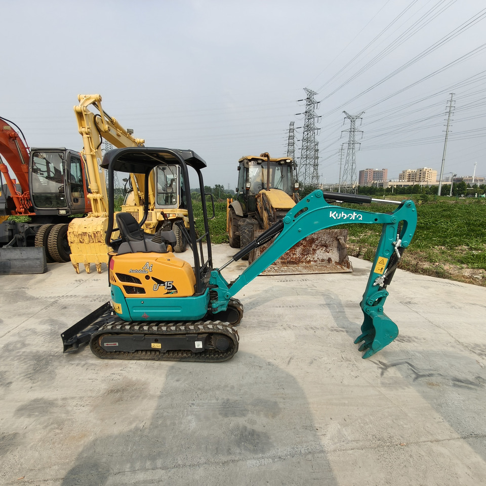 Kubota U15 - Mini pelle: photos 1 Kubota U15 - Mini pelle: photos 1