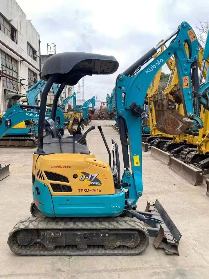 Kubota U17 - Mini pelle: photos 4 Kubota U17 - Mini pelle: photos 4