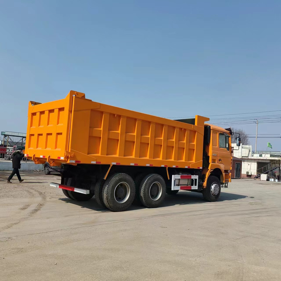 SHACMAN F3000 - Camion benne: photos 4 SHACMAN F3000 - Camion benne: photos 4