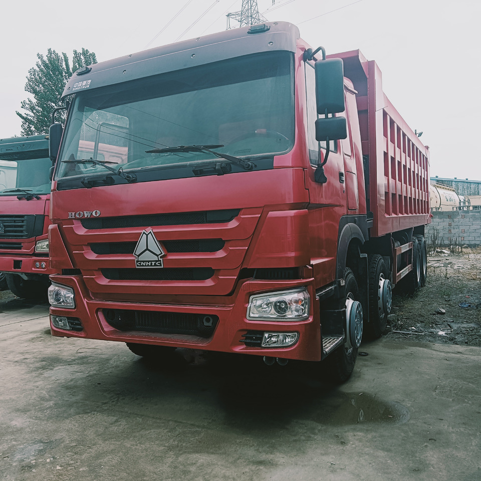 SINOTRUK HOWO - Camion benne: photos 1 SINOTRUK HOWO - Camion benne: photos 1