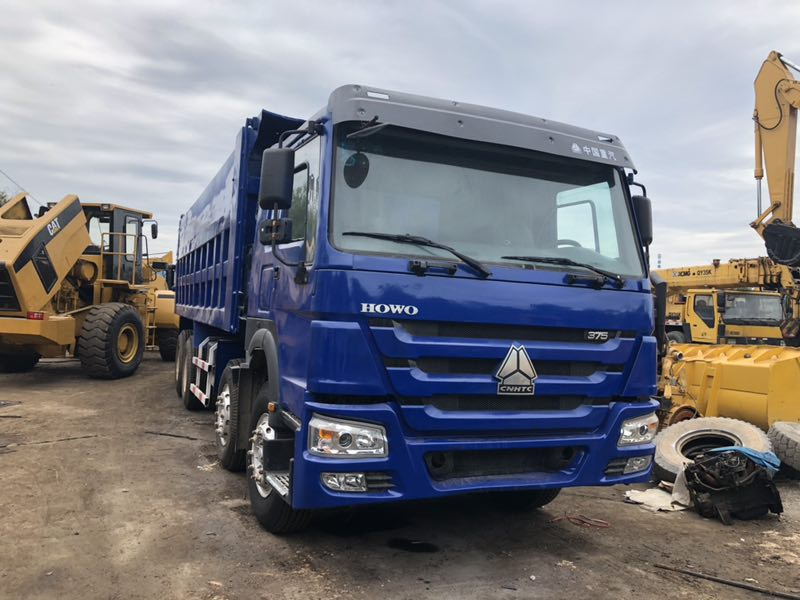 SINOTRUK HOWO - Camion benne: photos 4 SINOTRUK HOWO - Camion benne: photos 4