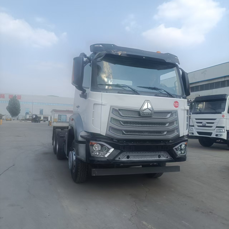 SINORUK HAOHAN - Tracteur routier: photos 1 SINORUK HAOHAN - Tracteur routier: photos 1